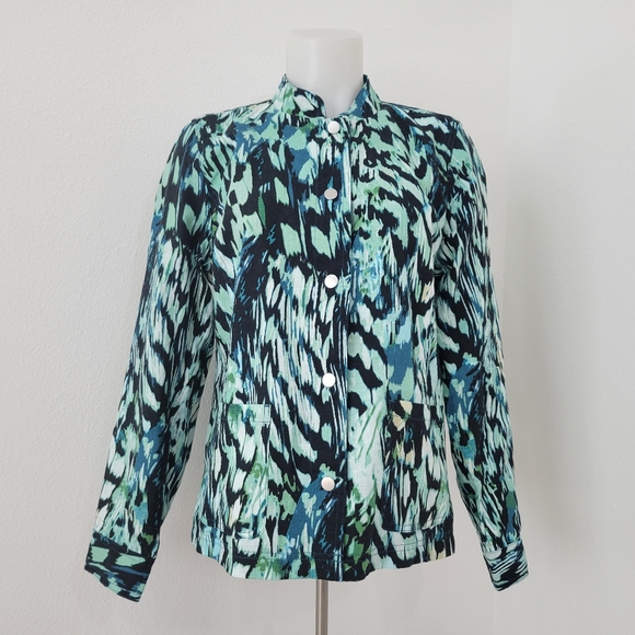 Chico's Reversible Solid To Printed Linen Jacket - Picture 3 of 8